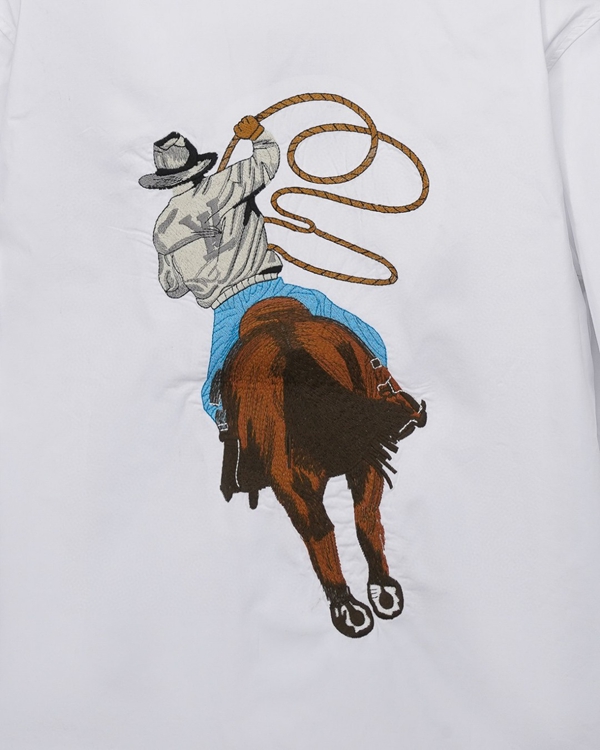 ブランドシャツ着用イメージ